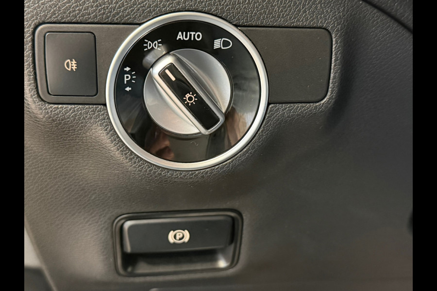 Mercedes-Benz CLA-Klasse Shooting Brake CLA180 AMG LED NAVI CRUISE CLIMATE CONTROL NAP Mercedes-Benz CLA-Klasse Shooting Brake CLA180 AMG LED NAVI CRUISE CLIMATE CONTROL NAP