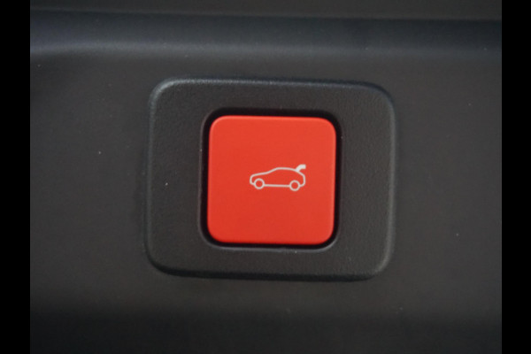 Peugeot E-3008 GT Avantage 210 73 kWh Leder interieur | Focal audio