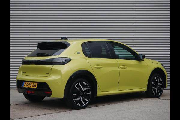 Peugeot e-208 EV GT 51 kWh Leder Alcantara | Stoelverwarming Peugeot e-208 EV GT 51 kWh Leder Alcantara | Stoelverwarming