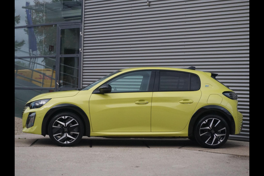 Peugeot e-208 EV GT 51 kWh Leder Alcantara | Stoelverwarming Peugeot e-208 EV GT 51 kWh Leder Alcantara | Stoelverwarming