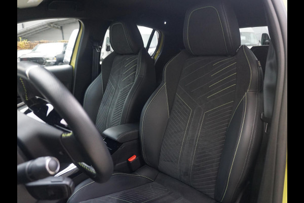 Peugeot e-208 EV GT 51 kWh Leder Alcantara | Stoelverwarming Peugeot e-208 EV GT 51 kWh Leder Alcantara | Stoelverwarming