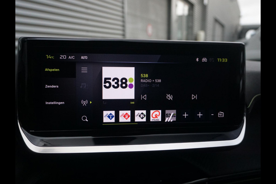 Peugeot e-208 EV GT 51 kWh Leder Alcantara | Stoelverwarming Peugeot e-208 EV GT 51 kWh Leder Alcantara | Stoelverwarming