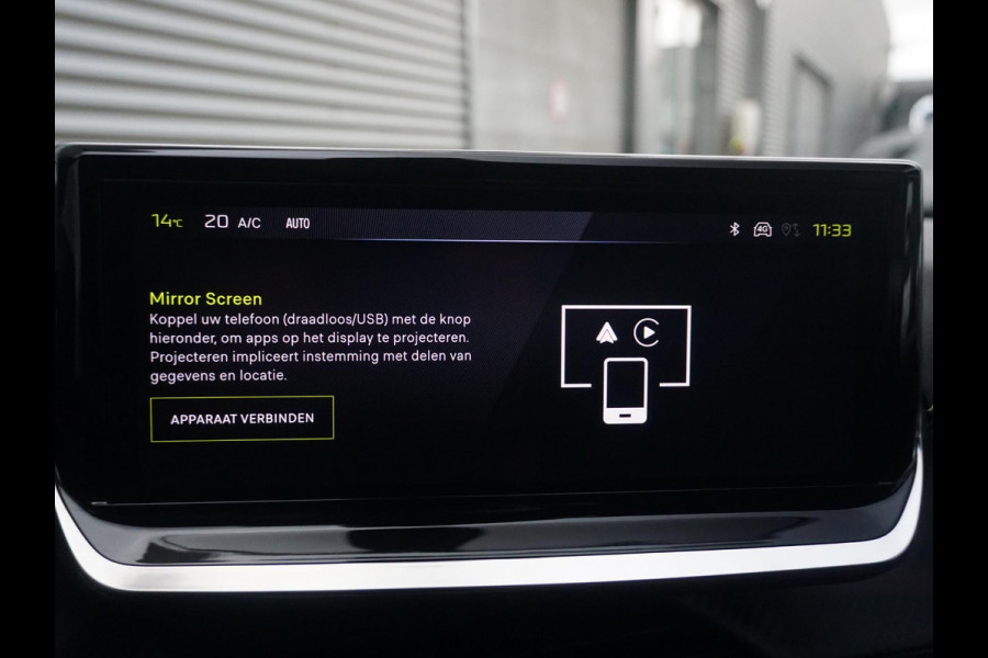 Peugeot e-208 EV GT 51 kWh Leder Alcantara | Stoelverwarming Peugeot e-208 EV GT 51 kWh Leder Alcantara | Stoelverwarming