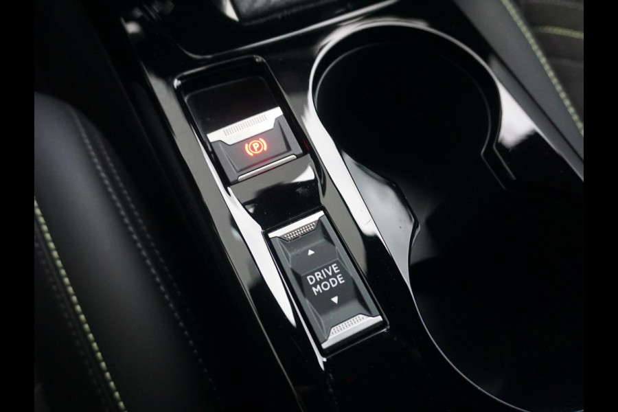 Peugeot e-208 EV GT 51 kWh Leder Alcantara | Stoelverwarming Peugeot e-208 EV GT 51 kWh Leder Alcantara | Stoelverwarming
