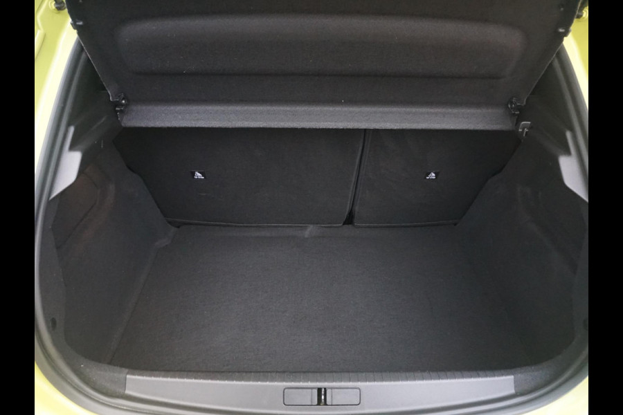 Peugeot e-208 EV GT 51 kWh Leder Alcantara | Stoelverwarming Peugeot e-208 EV GT 51 kWh Leder Alcantara | Stoelverwarming