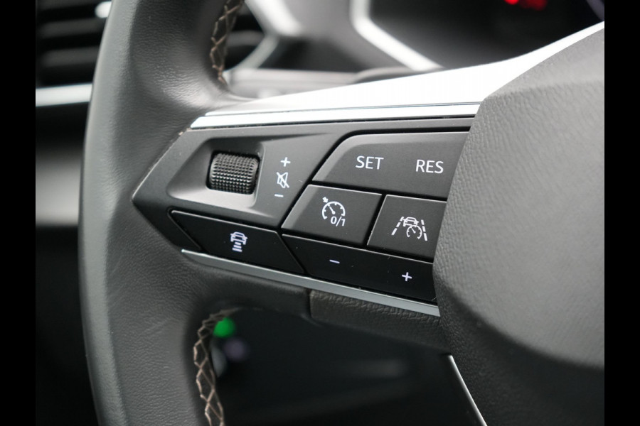 Seat Tarraco 1.4 TSI e-Hybrid Xcellence Plug In Hybrid 245pk Dealer O.H PHEV | Trekhaak Af Fabriek | Panodak | Adaptive Cruise | 360 Camera | Lederen Sportstoelen Memory & Verwarmd | Apple Carplay | Virtual | Stuur Verwarmd | Blis | Navigatie | DAB | 20"L.M | Seat Tarraco 1.4 TSI e-Hybrid Xcellence Plug In Hybrid 245pk Dealer O.H PHEV | Trekhaak Af Fabriek | Panodak | Adaptive Cruise | 360 Camera | Lederen Sportstoelen Memory & Verwarmd | Apple Carplay | Virtual | Stuur Verwarmd | Blis | Navigatie | DAB | 20"L.M |