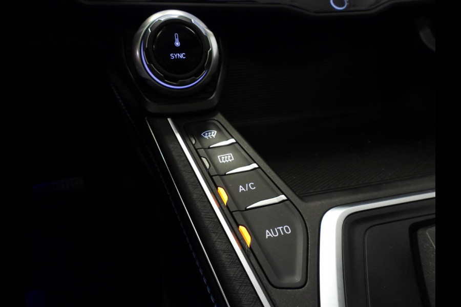 Lynk & Co 01 1.5 PHEV BlackLine NAVI/360CAM/SCHUIFDAK/LED/20"LMV!