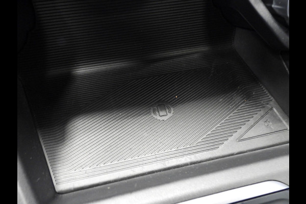 Lynk & Co 01 1.5 PHEV BlackLine NAVI/360CAM/SCHUIFDAK/LED/20"LMV!