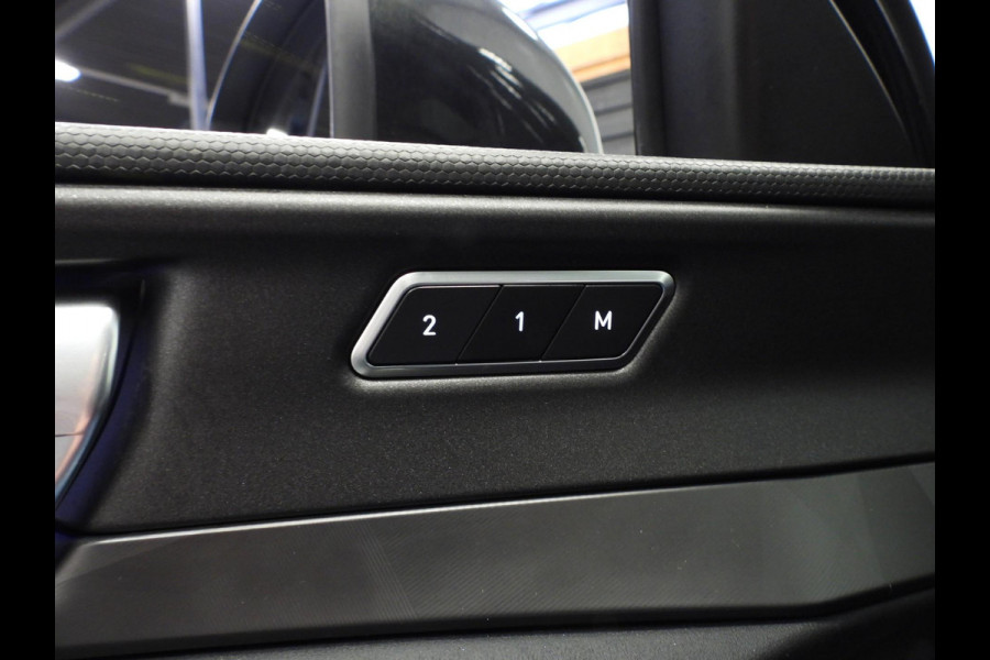 Lynk & Co 01 1.5 PHEV BlackLine NAVI/360CAM/SCHUIFDAK/LED/20"LMV!