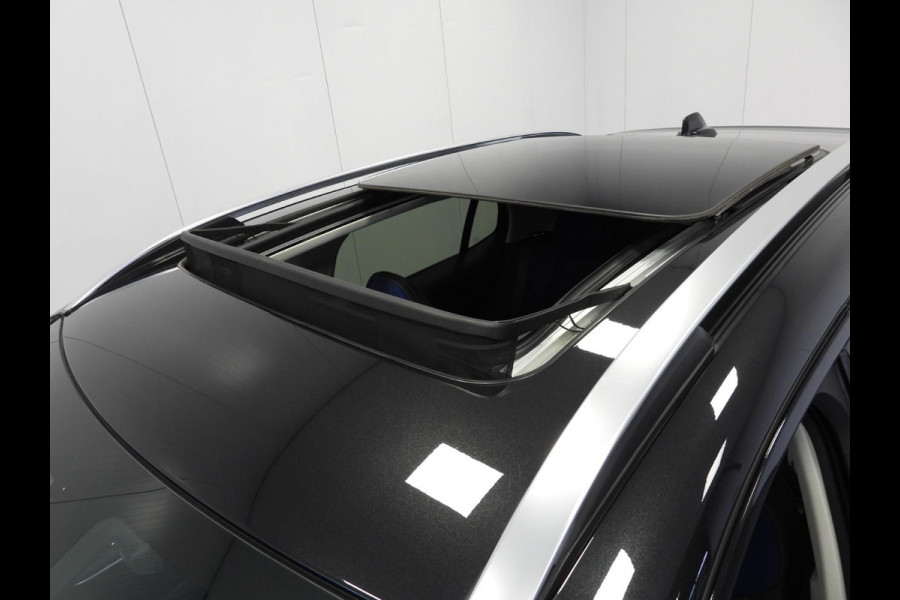 Lynk & Co 01 1.5 PHEV BlackLine NAVI/360CAM/SCHUIFDAK/LED/20"LMV!