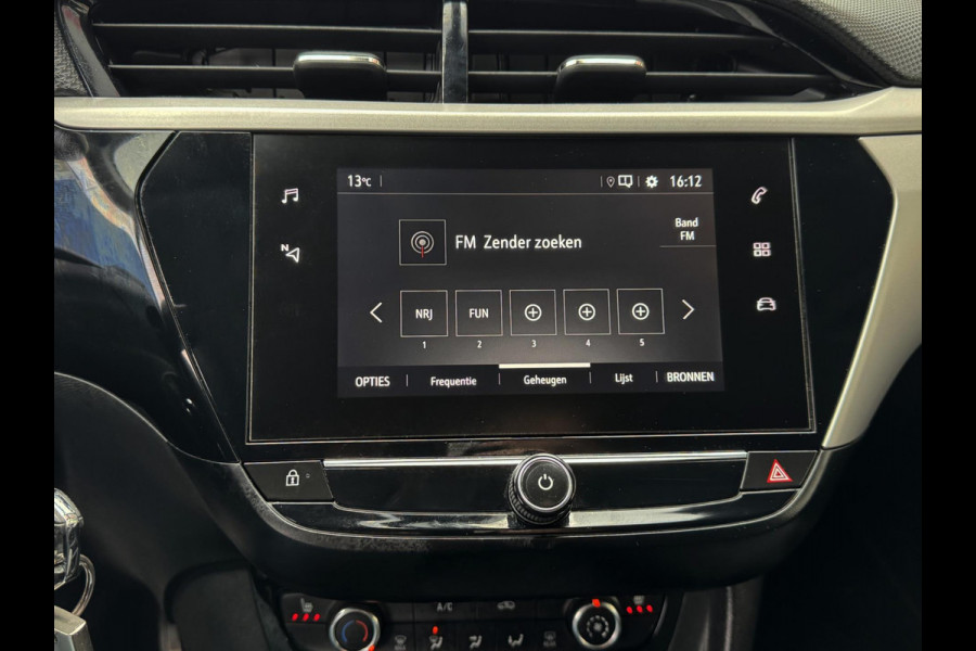 Opel Corsa 1.2 Turbo Edition 101PK - Navigatie I Airco I PDC I Comfort pakket I Sport velgen I Dealer onderhouden