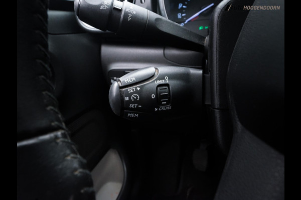 Citroën C3 1.2 PureTech S&S Black & White Edition (APPLE CARPLAY,LED,KEYLESS,DODEHOEK,CAMERA,AIRBUMP,CRUISE,CLIMATE,LM-VELGEN)