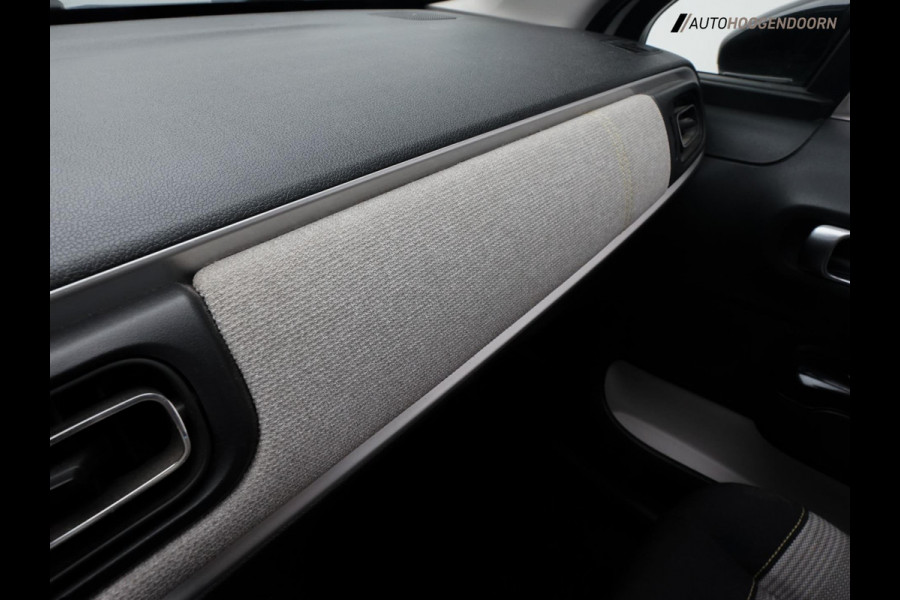 Citroën C3 1.2 PureTech S&S Black & White Edition (APPLE CARPLAY,LED,KEYLESS,DODEHOEK,CAMERA,AIRBUMP,CRUISE,CLIMATE,LM-VELGEN)