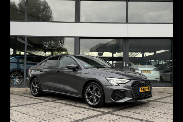 Audi A3 Limousine 30 TFSI S edition | Navi | Virtual | Stoel Verwarming |