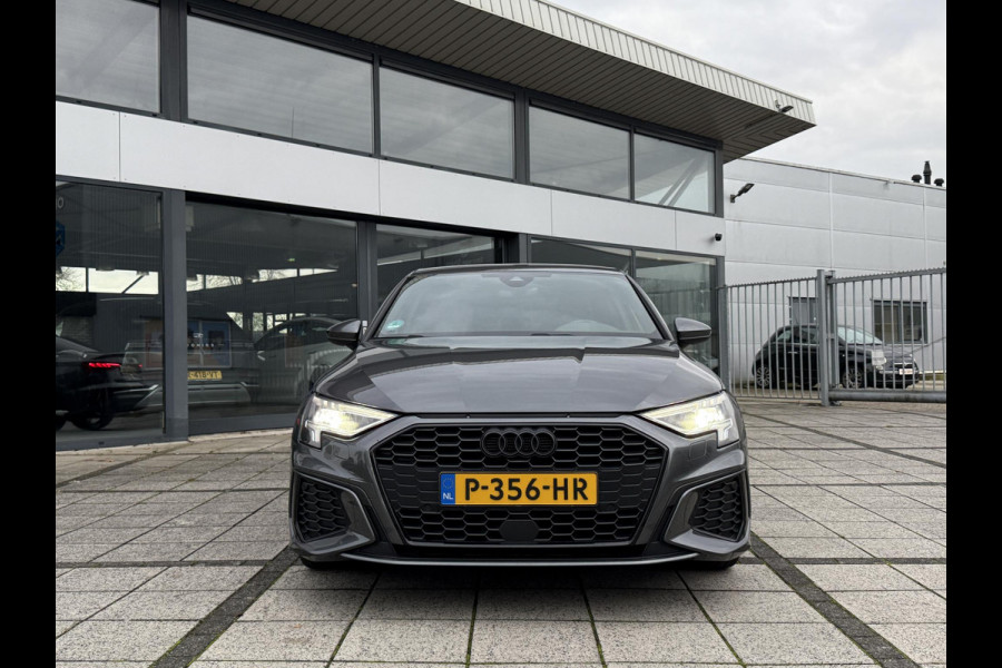 Audi A3 Limousine 30 TFSI S edition | Navi | Virtual | Stoel Verwarming |
