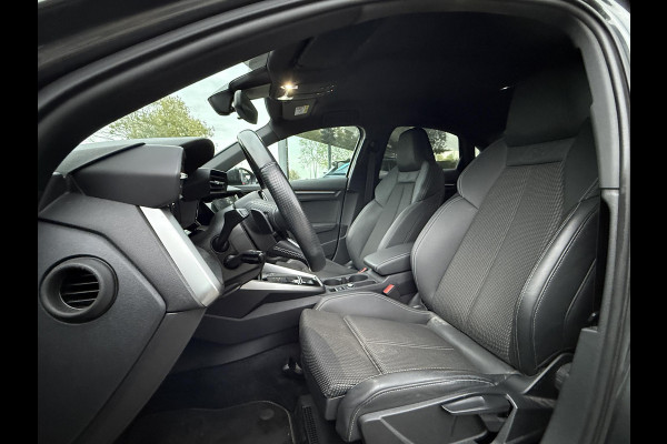 Audi A3 Limousine 30 TFSI S edition | Navi | Virtual | Stoel Verwarming |