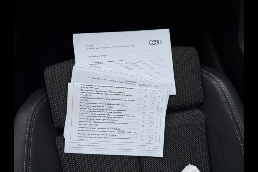 Audi A3 Limousine 30 TFSI S edition | Navi | Virtual | Stoel Verwarming |