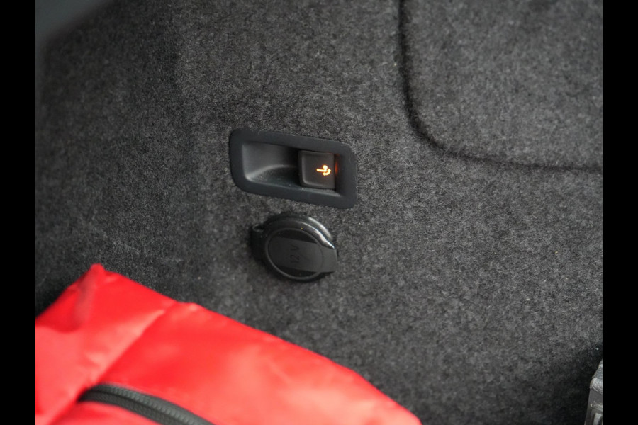 Seat Tarraco 1.4 TSI e-Hybrid Xcellence Plug In Hybrid 245pk Dealer O.H PHEV | Trekhaak Af Fabriek | Panodak | Adaptive Cruise | 360 Camera | Lederen Sportstoelen Memory & Verwarmd | Apple Carplay | Virtual | Stuur Verwarmd | Blis | Navigatie | DAB | 20"L.M | Seat Tarraco 1.4 TSI e-Hybrid Xcellence Plug In Hybrid 245pk Dealer O.H PHEV | Trekhaak Af Fabriek | Panodak | Adaptive Cruise | 360 Camera | Lederen Sportstoelen Memory & Verwarmd | Apple Carplay | Virtual | Stuur Verwarmd | Blis | Navigatie | DAB | 20"L.M |