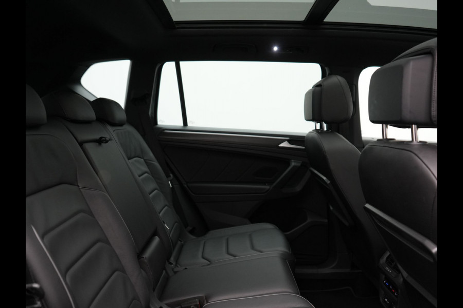 Seat Tarraco 1.4 TSI e-Hybrid Xcellence Plug In Hybrid 245pk Dealer O.H PHEV | Trekhaak Af Fabriek | Panodak | Adaptive Cruise | 360 Camera | Lederen Sportstoelen Memory & Verwarmd | Apple Carplay | Virtual | Stuur Verwarmd | Blis | Navigatie | DAB | 20"L.M | Seat Tarraco 1.4 TSI e-Hybrid Xcellence Plug In Hybrid 245pk Dealer O.H PHEV | Trekhaak Af Fabriek | Panodak | Adaptive Cruise | 360 Camera | Lederen Sportstoelen Memory & Verwarmd | Apple Carplay | Virtual | Stuur Verwarmd | Blis | Navigatie | DAB | 20"L.M |