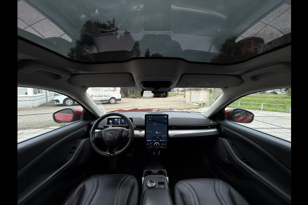 Ford Mustang Mach-E Extended 98 kWh | Panorama | B&O Sound | 360 Camera |