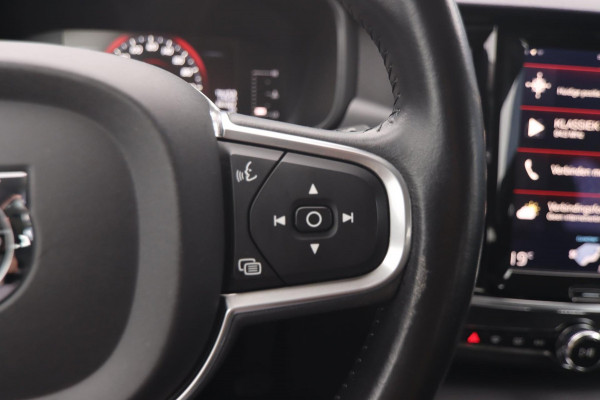 Volvo V90 2.0 D3 Kinetic|Navi Parkpilot Nap Trekhaak Cruise Control Lane Assist ACC Virtual Cockpit