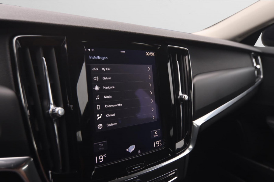 Volvo V90 2.0 D3 Kinetic|Navi Parkpilot Nap Trekhaak Cruise Control Lane Assist ACC Virtual Cockpit