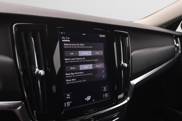 Volvo V90 2.0 D3 Kinetic|Navi Parkpilot Nap Trekhaak Cruise Control Lane Assist ACC Virtual Cockpit