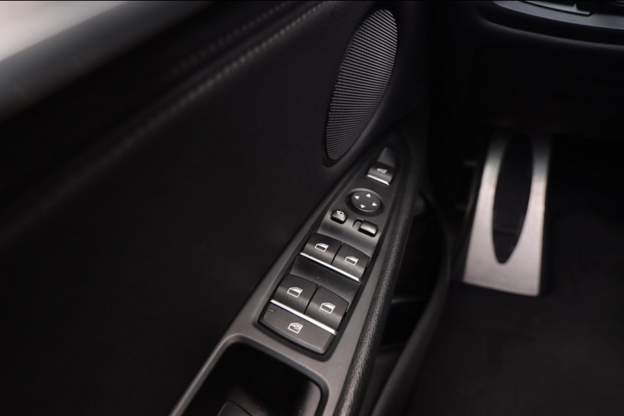 BMW X5 XDrive35i High Executive M-sport| Camera Pano X-Drive Trekhaak Digitale Cockpit ShadowLine Comfortstoelen Stoelverw.