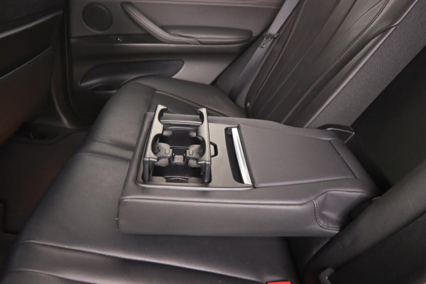 BMW X5 XDrive35i High Executive M-sport| Camera Pano X-Drive Trekhaak Digitale Cockpit ShadowLine Comfortstoelen Stoelverw.