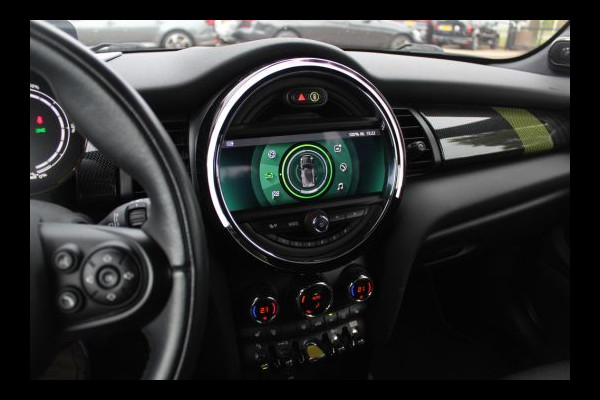 MINI Mini Electric Yours 33 kWh / Full option! / Panoramadak / Camera / Head-up / Leder / Harman Kardon / Keyless / 17'' / CarPlay / Stoelverwarming / Matrix LED / DAB / Cruise Control