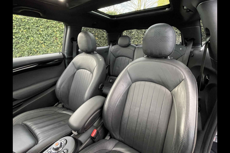 MINI Mini Electric Yours 33 kWh / Full option! / Panoramadak / Camera / Head-up / Leder / Harman Kardon / Keyless / 17'' / CarPlay / Stoelverwarming / Matrix LED / DAB / Cruise Control