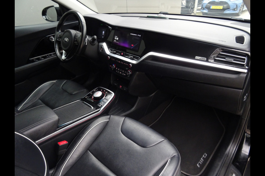 Kia e-Niro ExecutiveLine 64 kWh * LEER * TREKHAAK * 474 KM ACCU RANGE !!