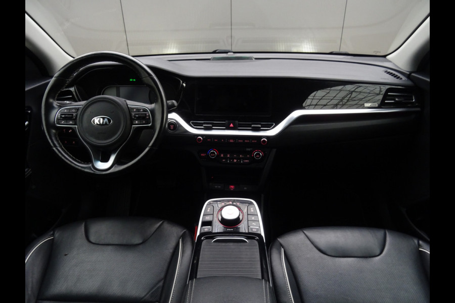 Kia e-Niro ExecutiveLine 64 kWh * LEER * TREKHAAK * 474 KM ACCU RANGE !!