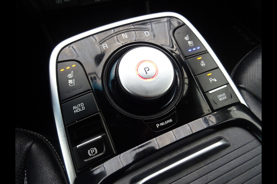 Kia e-Niro ExecutiveLine 64 kWh * LEER * TREKHAAK * 474 KM ACCU RANGE !!