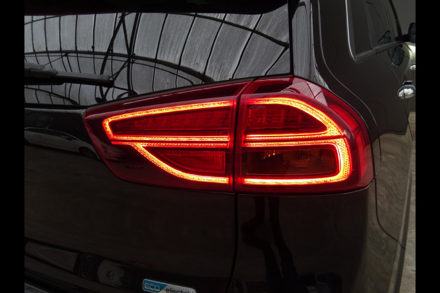Kia e-Niro ExecutiveLine 64 kWh * LEER * TREKHAAK * 474 KM ACCU RANGE !!