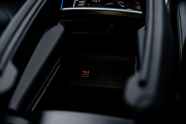 BMW X5 xDrive45e High Executive Achteras|Pano|LuchtV|360º|22inch|M-Sport BMW X5 xDrive45e High Executive Achteras|Pano|LuchtV|360º|22inch|M-Sport