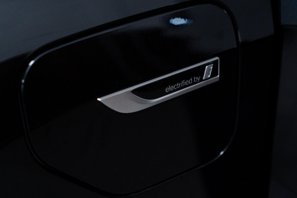 BMW X5 xDrive45e High Executive Achteras|Pano|LuchtV|360º|22inch|M-Sport BMW X5 xDrive45e High Executive Achteras|Pano|LuchtV|360º|22inch|M-Sport