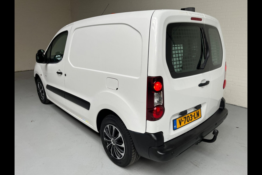 Citroën Berlingo AUTOMAAT SERVICEWAGEN 1.6 BlueHDI 100PK euro6 S&S, Bott kast, V230 Omvormer, Standkachel, Trekhaak, RIJKLAARPRIJS Citroën Berlingo AUTOMAAT SERVICEWAGEN 1.6 BlueHDI 100PK euro6 S&S, Bott kast, V230 Omvormer, Standkachel, Trekhaak, RIJKLAARPRIJS
