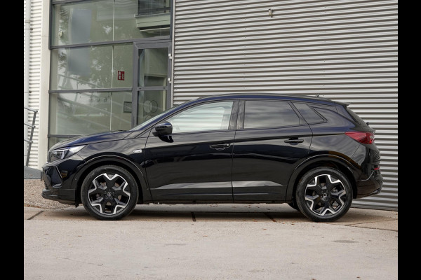 Opel Grandland 1.2 Turbo Hybrid GS Leder interieur Opel Grandland 1.2 Turbo Hybrid GS Leder interieur