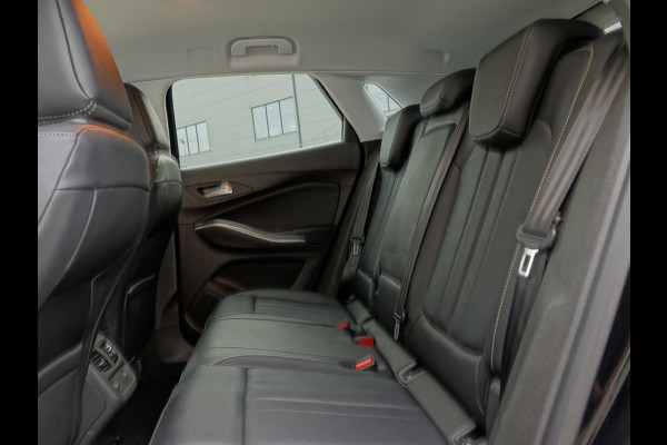 Opel Grandland 1.2 Turbo Hybrid GS Leder interieur Opel Grandland 1.2 Turbo Hybrid GS Leder interieur