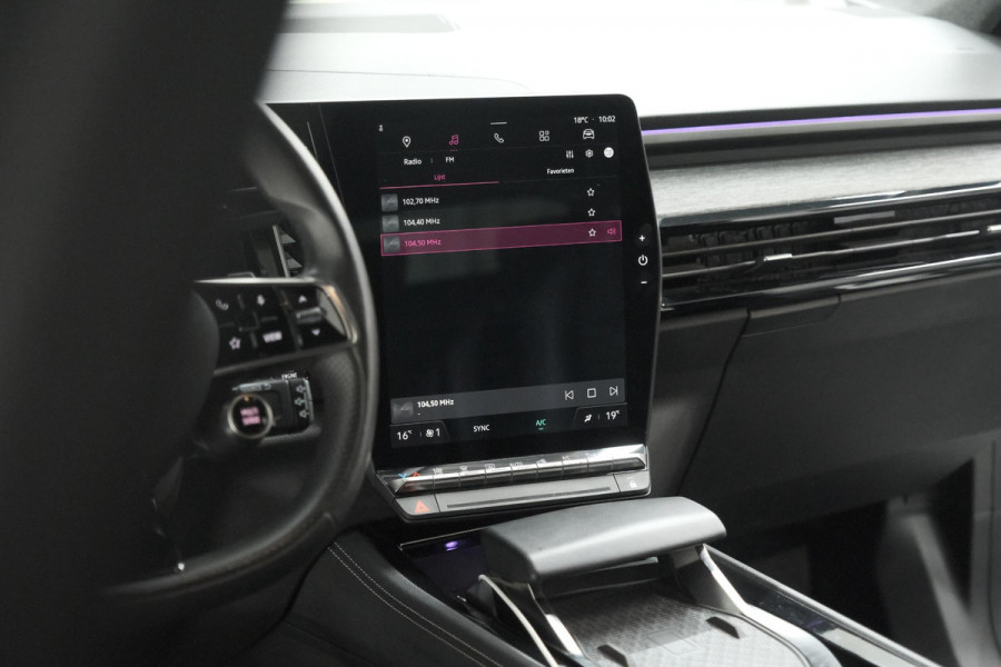Renault Austral Mild Hybrid 160 X-Tronic Techno | Camera | Dodehoekdetectie | OpenR Link Navigatie | Parkeersensoren Renault Austral Mild Hybrid 160 X-Tronic Techno | Camera | Dodehoekdetectie | OpenR Link Navigatie | Parkeersensoren