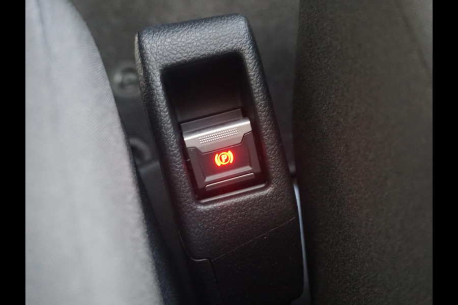 Peugeot e-Expert L3 75 kWh | camera | navi incl. Apple Carplay | Comfort tussenschot | airco | cruise control | rijklaarprijs