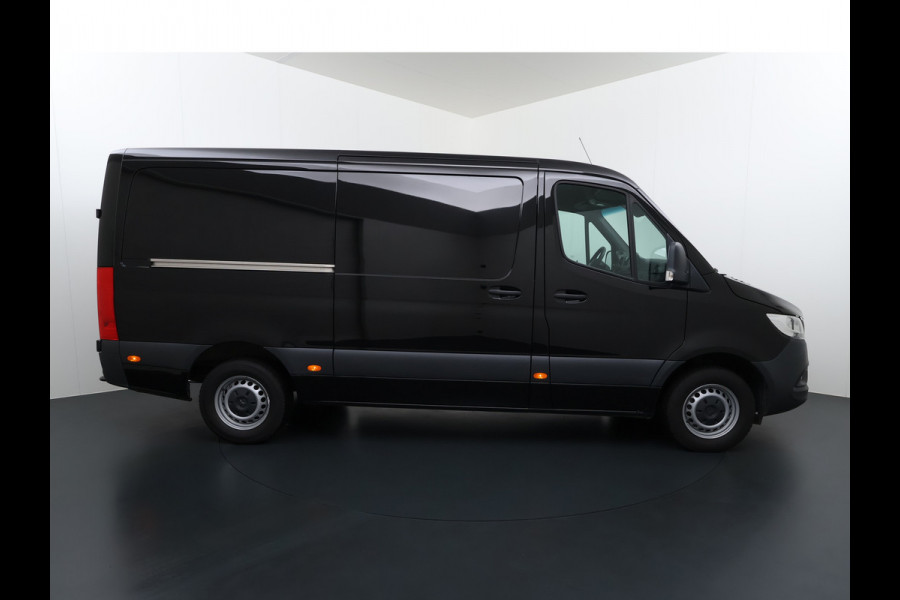 Mercedes-Benz Sprinter 317 1.9 CDI L2H1 | Camera Mercedes-Benz Sprinter 317 1.9 CDI L2H1 | Camera