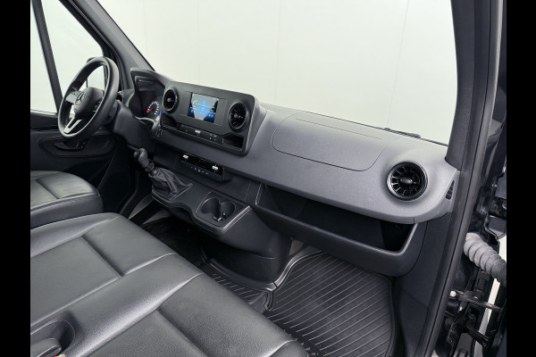 Mercedes-Benz Sprinter 317 1.9 CDI L2H1 | Camera Mercedes-Benz Sprinter 317 1.9 CDI L2H1 | Camera