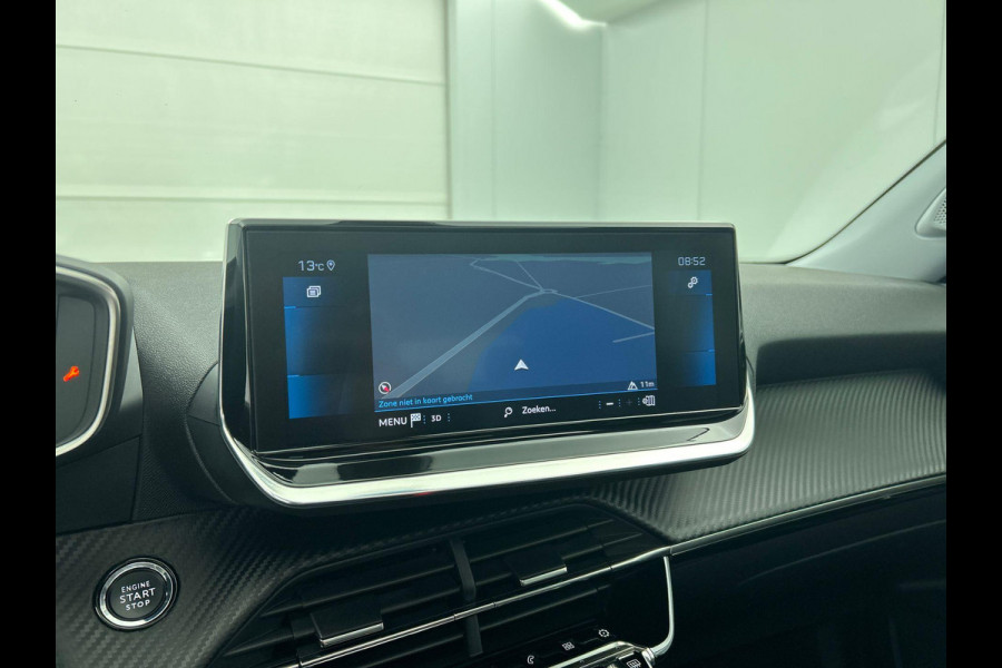 Peugeot 2008 1.2 PureTech 130pk Allure Pack Auto. Panoramadak Navigatie Apple Carplay/Android Auto Camera Parkeersensoren Adaptive Cruise Control Virtual Cockpit Climate Control Lichtmetalen velgen Peugeot 2008 1.2 PureTech 130pk Allure Pack Auto. Panoramadak Navigatie Apple Carplay/Android Auto Camera Parkeersensoren Adaptive Cruise Control Virtual Cockpit Climate Control Lichtmetalen velgen