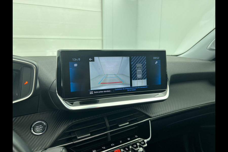 Peugeot 2008 1.2 PureTech 130pk Allure Pack Auto. Panoramadak Navigatie Apple Carplay/Android Auto Camera Parkeersensoren Adaptive Cruise Control Virtual Cockpit Climate Control Lichtmetalen velgen Peugeot 2008 1.2 PureTech 130pk Allure Pack Auto. Panoramadak Navigatie Apple Carplay/Android Auto Camera Parkeersensoren Adaptive Cruise Control Virtual Cockpit Climate Control Lichtmetalen velgen