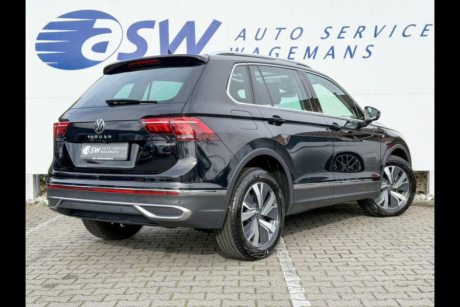 Volkswagen Tiguan 1.4 TSI eHybrid 245pk Elegance | Pano | ACC | Camera | IQ Light | Virtual Cockpit | 18 inch Volkswagen Tiguan 1.4 TSI eHybrid 245pk Elegance | Pano | ACC | Camera | IQ Light | Virtual Cockpit | 18 inch