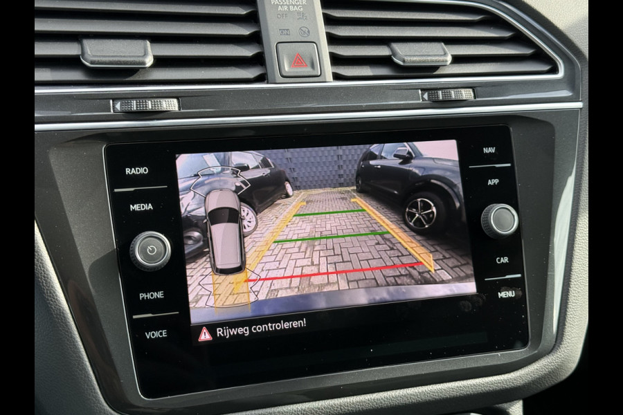 Volkswagen Tiguan 1.4 TSI eHybrid 245pk Elegance | Pano | ACC | Camera | IQ Light | Virtual Cockpit | 18 inch Volkswagen Tiguan 1.4 TSI eHybrid 245pk Elegance | Pano | ACC | Camera | IQ Light | Virtual Cockpit | 18 inch