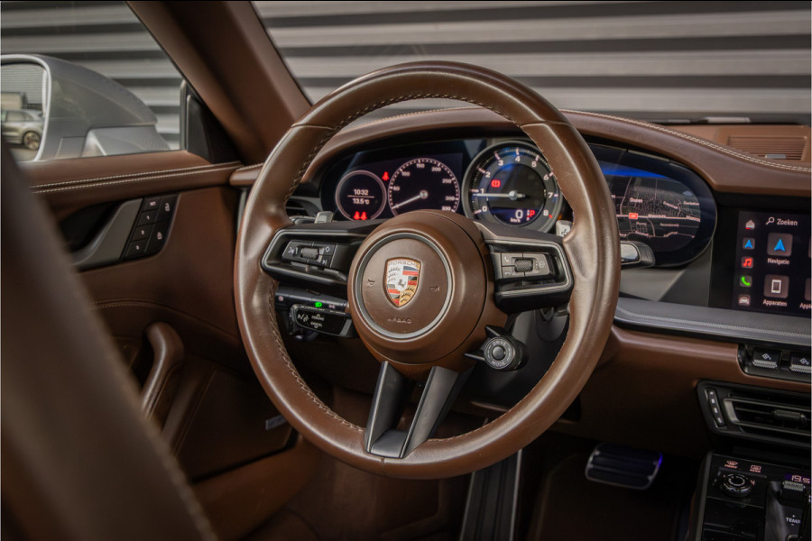 Porsche 911 Targa 4S - Clubleder Truffel