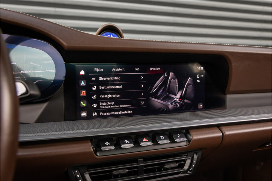 Porsche 911 Targa 4S - Clubleder Truffel